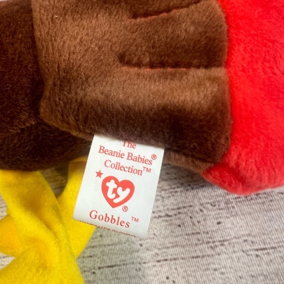 TY Beanie Baby – GOBBLES the Turkey (5.5 in) - Picture 6 of 9